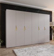 Draaideurkast / kledingkast | Kleur: kasjmier | 3 meter breedte | 6 deuren | Handgrepen: goud | 4 vakken | Maten: 300 x 52 x 202 cm | 4 kledingstangen