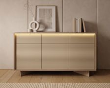Ladekast / commode | Kleur: onbehandeld / Cappuccino | 3 draaideuren | 6 vakken | 3 lades | Push-to-open-functie | incl. LED verlichting | 154 x 40 x 85 cm