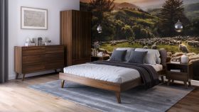 Slaapkamerset M Engordany / 5-delig / Kleur: walnoot / Massief beukenhout / gelakt / 2 nachtkastjes / 1 tweepersoonsbed / 1 ladekast / 1 kledingkast / tijdloos design