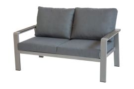 Lissabon 2-zits buitenbank met armleuningen - Kleur: grijs aluminium, stof: donkergrijs, frame / ombouw van aluminium, vulling 100 mm dik en waterdicht