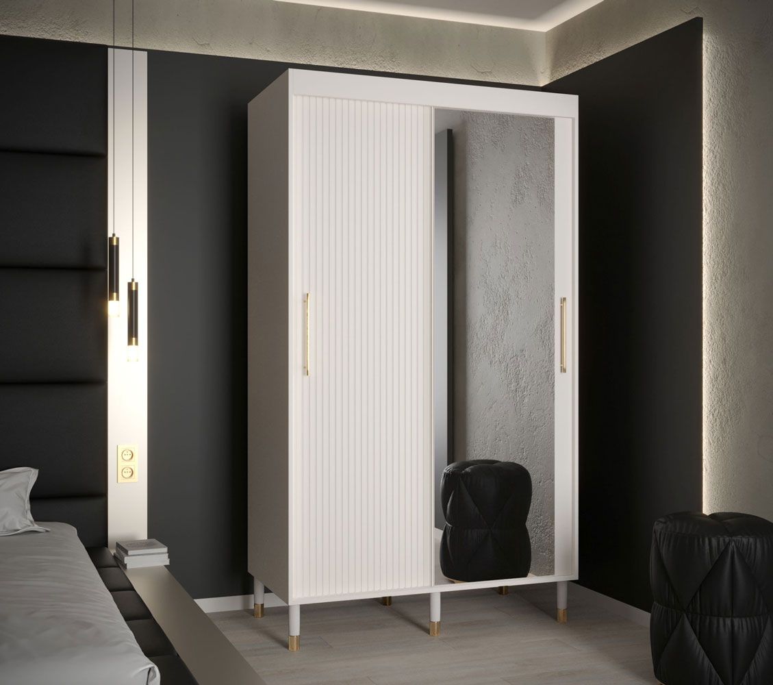 Eenvoudige kledingkast met twee kledingstangen Jotunheimen 111, kleur: Wit - Afmetingen: 208 x 100,5 x 62 cm (H x B x D)