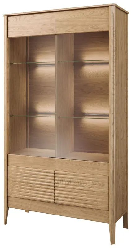Grote vitrine kast Gorica 01 met LED verlichting, in eikenhout goud, 201 x 111 x 45 cm, semi massief, Antisol-glas brons, Soft Close-systeem