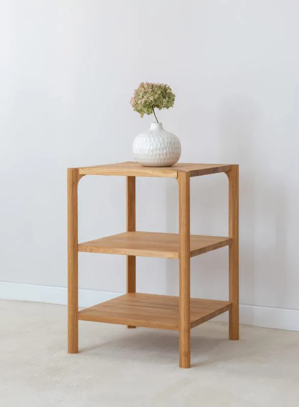 Open kast / 2 vakken / hoogte 60 cm / massief hout / geolied eiken / kleur: eiken / 43 x 43 x 60 cm / Seille 10