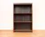 Open boekenkast Mojokerto 11, kleur: walnoot / zwart - Afmetingen: 121 x 80 x 39 cm (H x B x D)